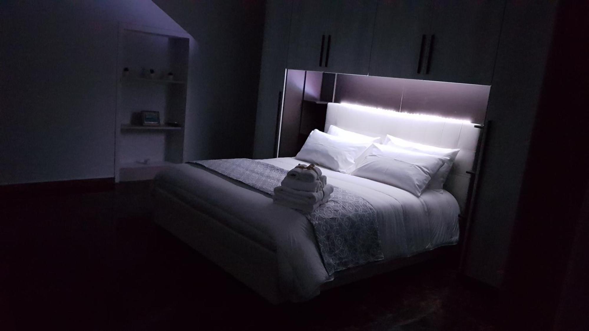 B&B Montebello Трані Екстер'єр фото