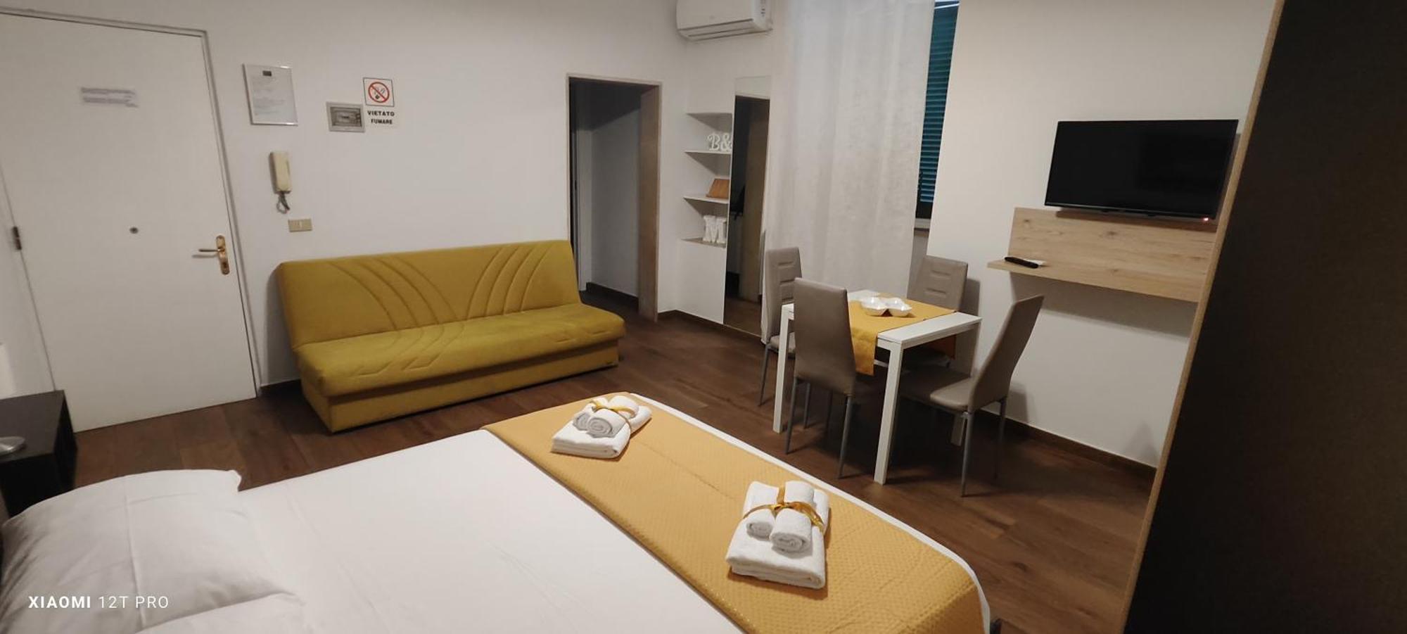 B&B Montebello Трані Екстер'єр фото
